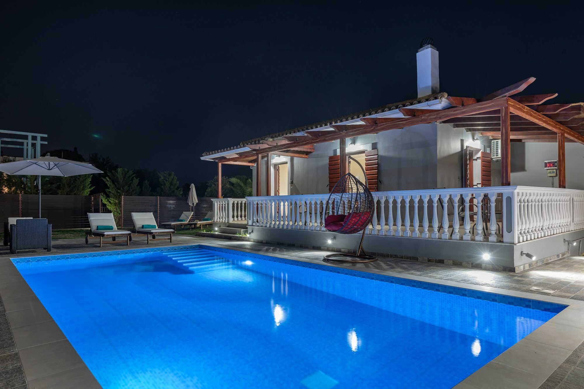 Pothos Villas Sarakinadhon Exterior photo