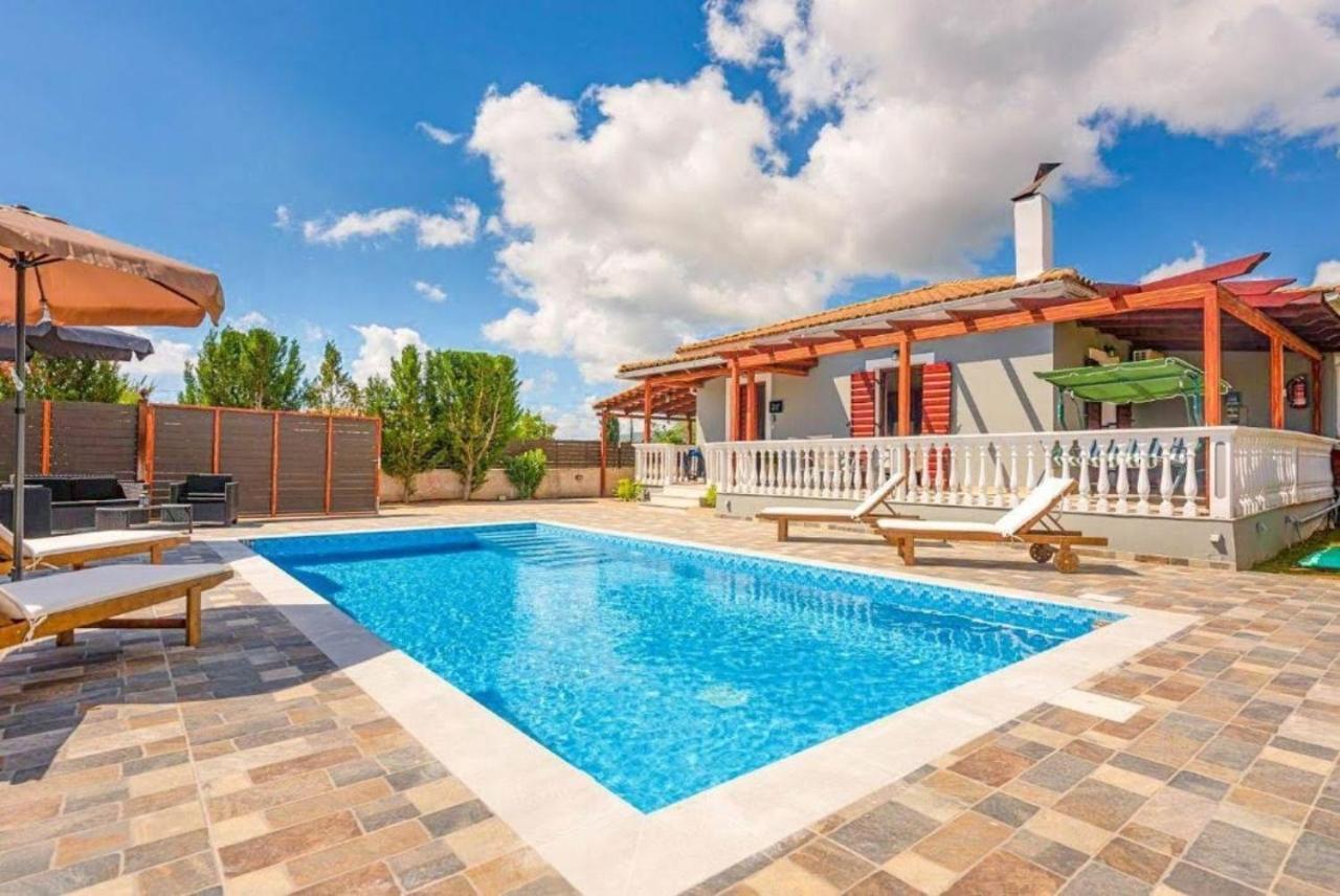 Pothos Villas Sarakinadhon Exterior photo